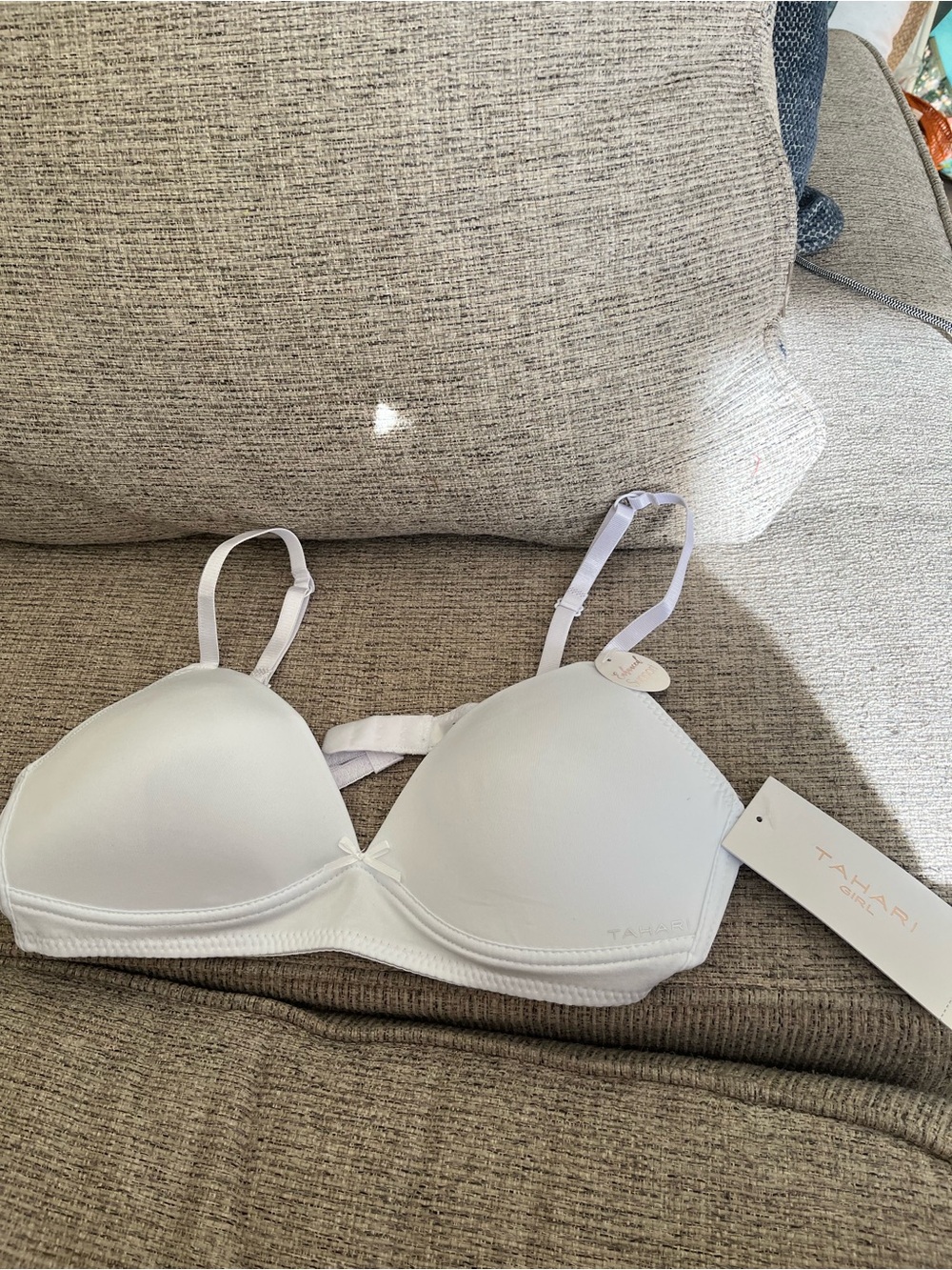 Tahari White Light Seamless Everyday Bra